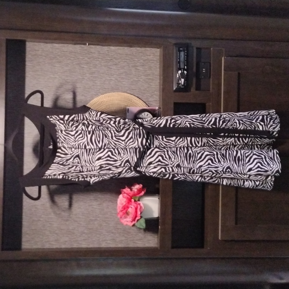 Glamour Dress Black White Zebra no Sleeveless Waist Tie Animal Print Siz…
